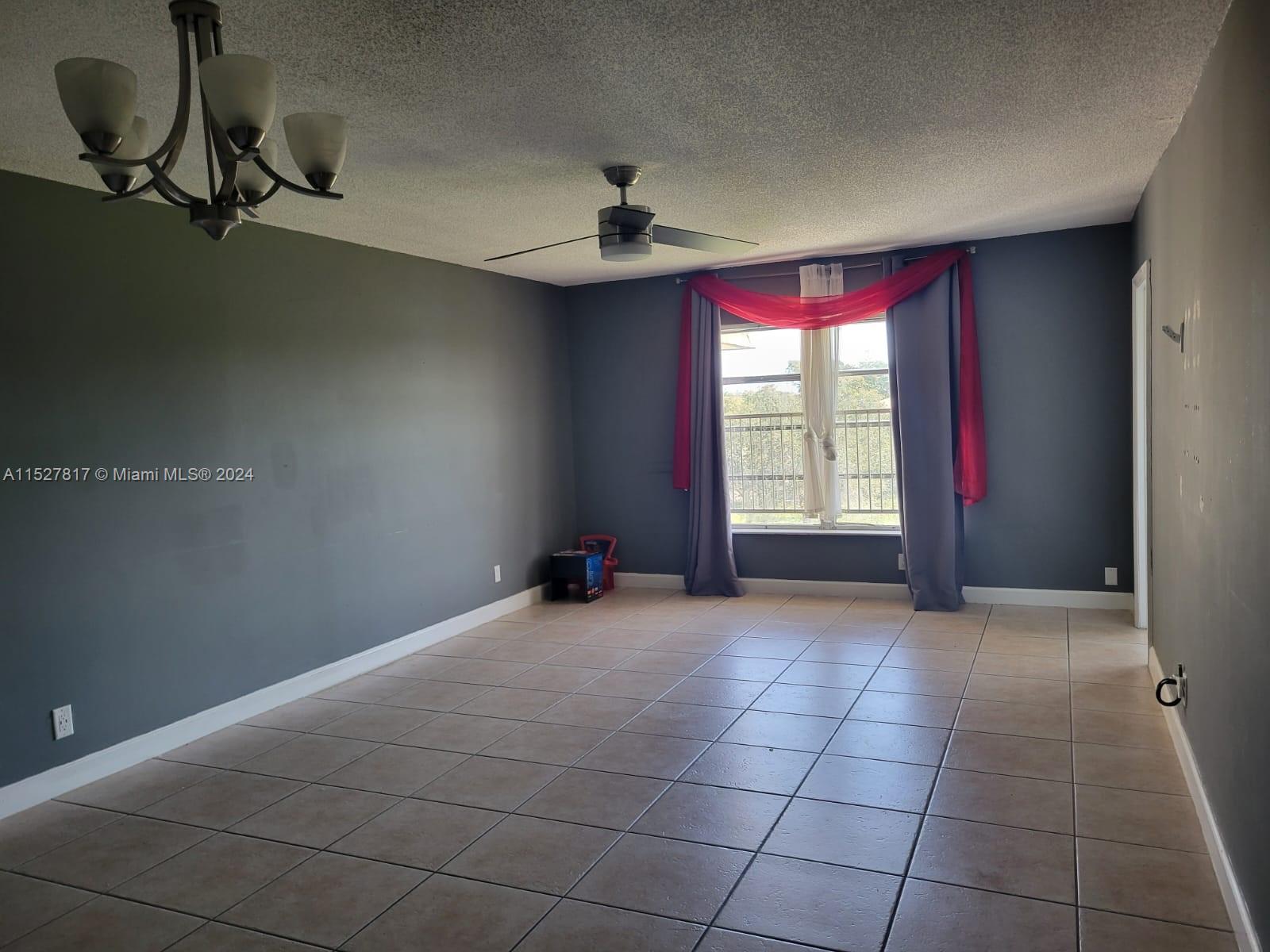2420 SW 81st Ave 404, Davie, Florida 33324, 1 Bedroom Bedrooms, ,1 BathroomBathrooms,Residential,For Sale,2420 SW 81st Ave 404,A11527817