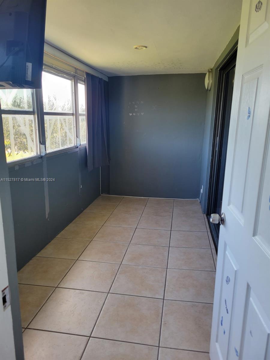 2420 SW 81st Ave 404, Davie, Florida 33324, 1 Bedroom Bedrooms, ,1 BathroomBathrooms,Residential,For Sale,2420 SW 81st Ave 404,A11527817