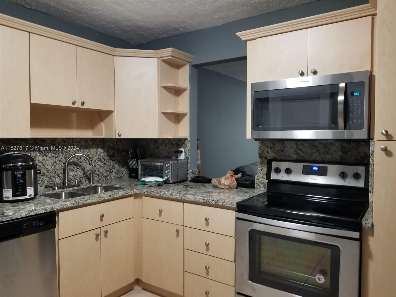 2420 SW 81st Ave 404, Davie, Florida 33324, 1 Bedroom Bedrooms, ,1 BathroomBathrooms,Residential,For Sale,2420 SW 81st Ave 404,A11527817