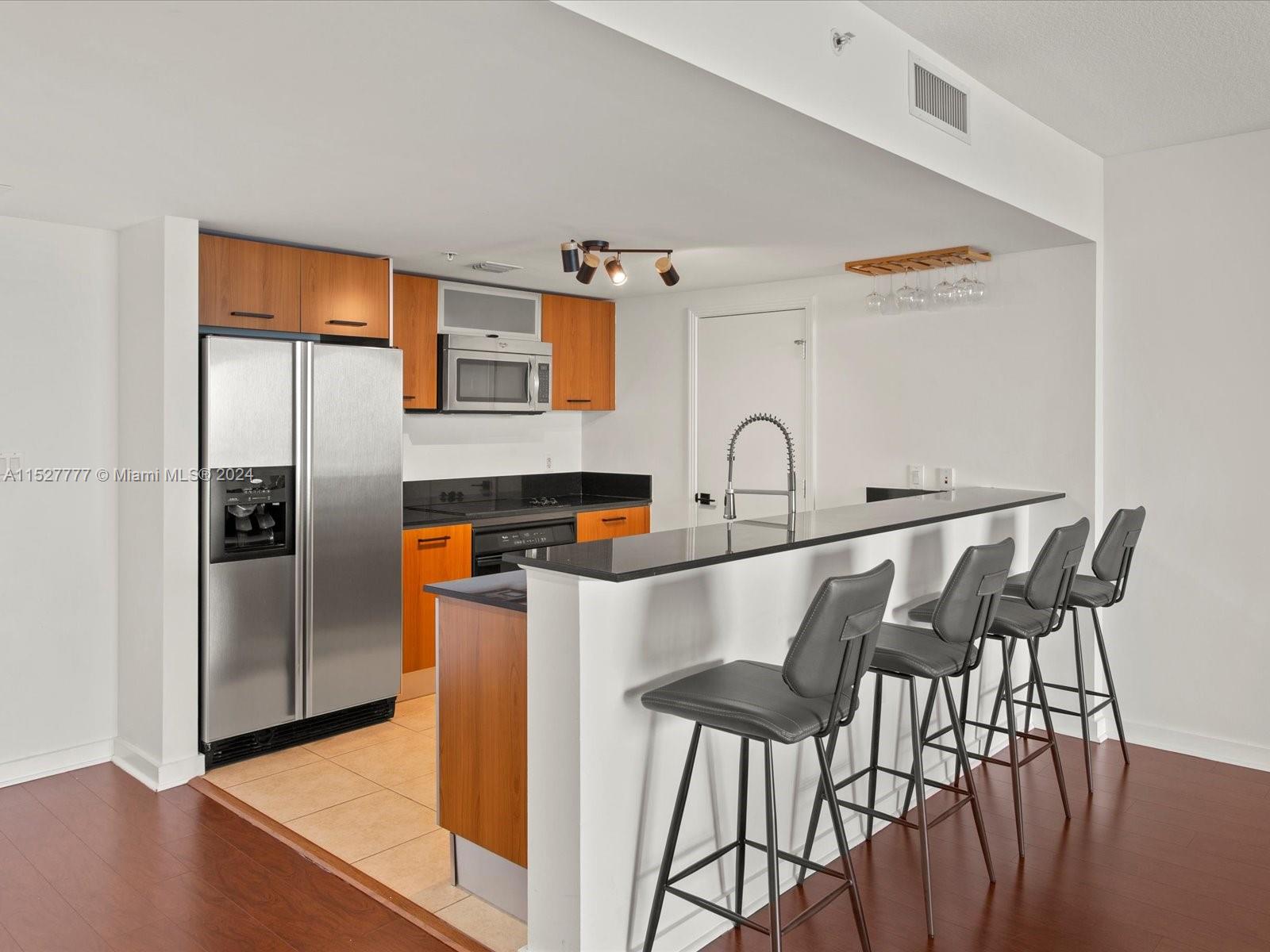 9066 SW 73rd Ct 1905, Miami, Florida 33156, 2 Bedrooms Bedrooms, ,2 BathroomsBathrooms,Residential,For Sale,9066 SW 73rd Ct 1905,A11527777