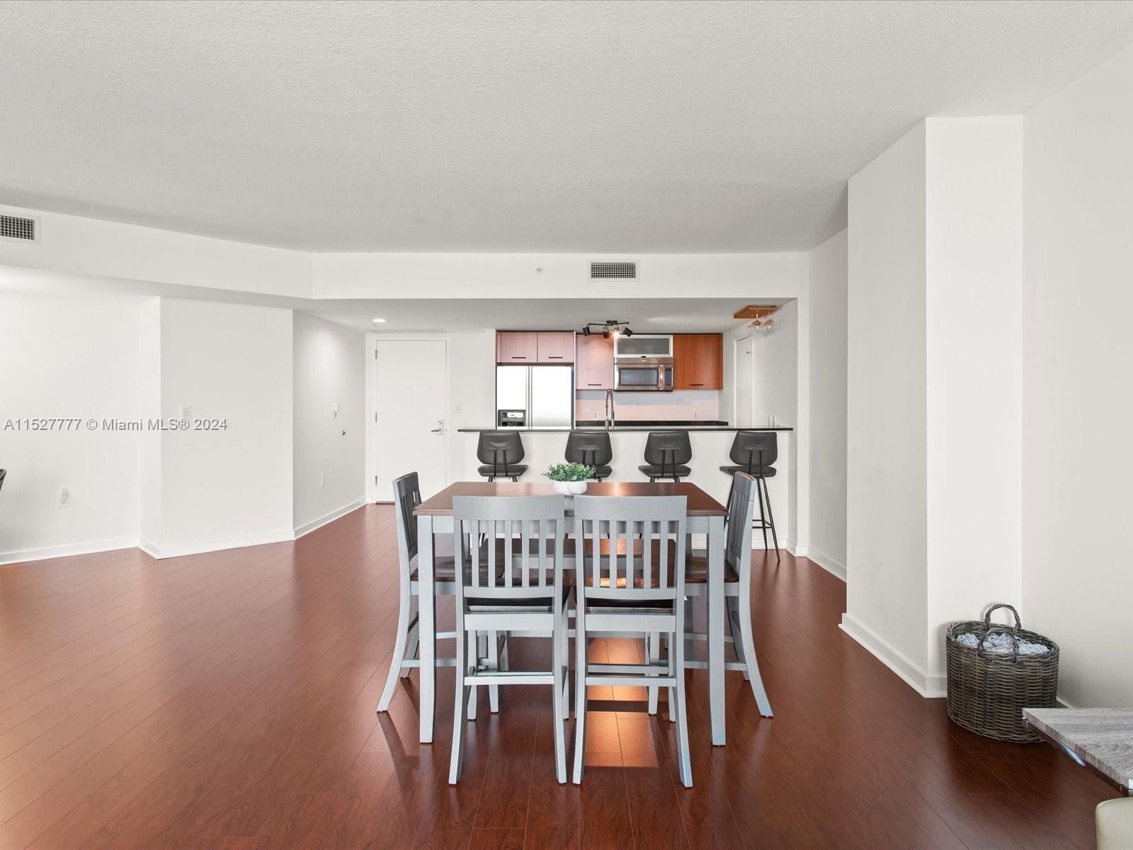 9066 SW 73rd Ct 1905, Miami, Florida 33156, 2 Bedrooms Bedrooms, ,2 BathroomsBathrooms,Residential,For Sale,9066 SW 73rd Ct 1905,A11527777
