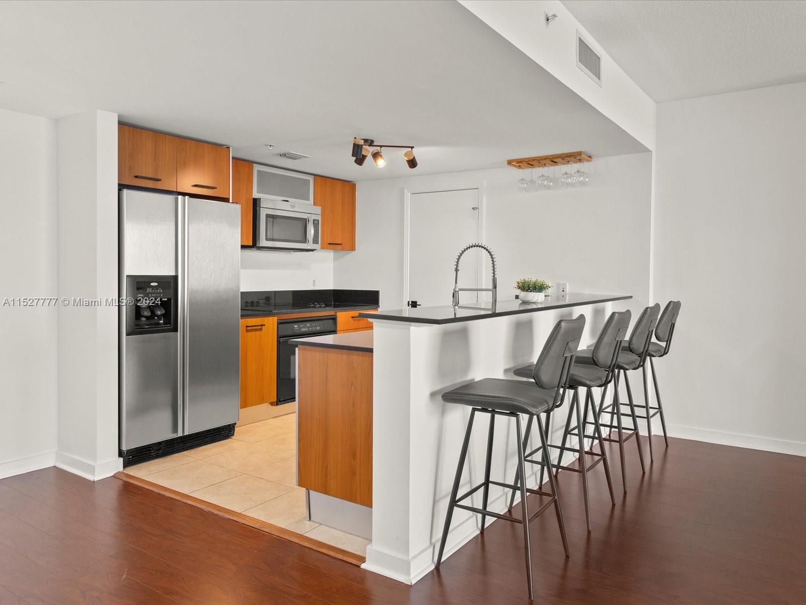 9066 SW 73rd Ct 1905, Miami, Florida 33156, 2 Bedrooms Bedrooms, ,2 BathroomsBathrooms,Residential,For Sale,9066 SW 73rd Ct 1905,A11527777