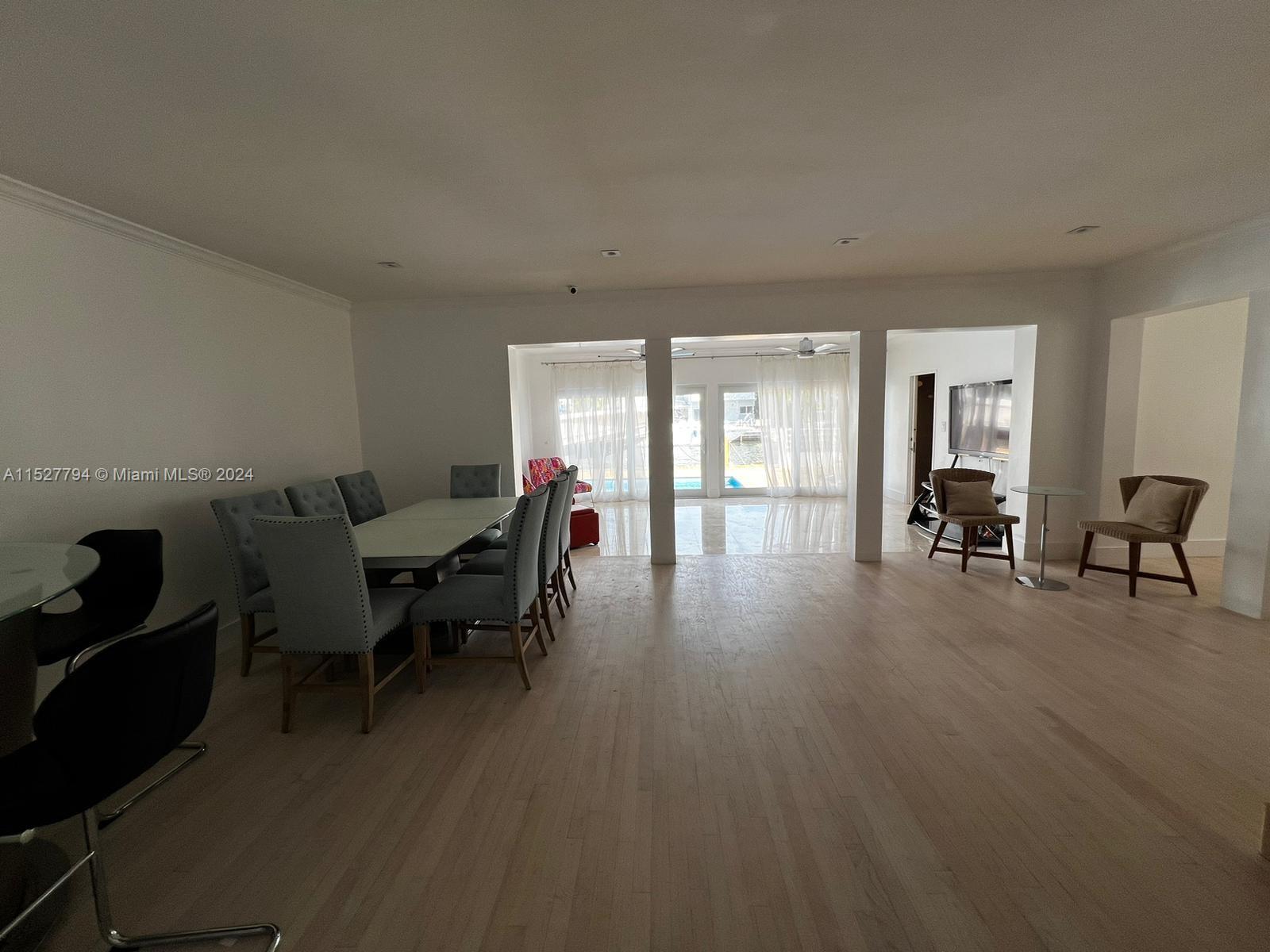 1955 NE 119th Rd, North Miami, Florida 33181, 4 Bedrooms Bedrooms, ,4 BathroomsBathrooms,Residentiallease,For Rent,1955 NE 119th Rd,A11527794