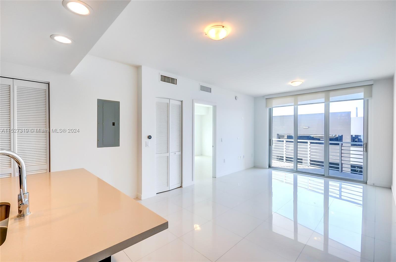 7661 NW 107th Ave 506, Doral, Florida 33178, 1 Bedroom Bedrooms, ,1 BathroomBathrooms,Residentiallease,For Rent,7661 NW 107th Ave 506,A11527319