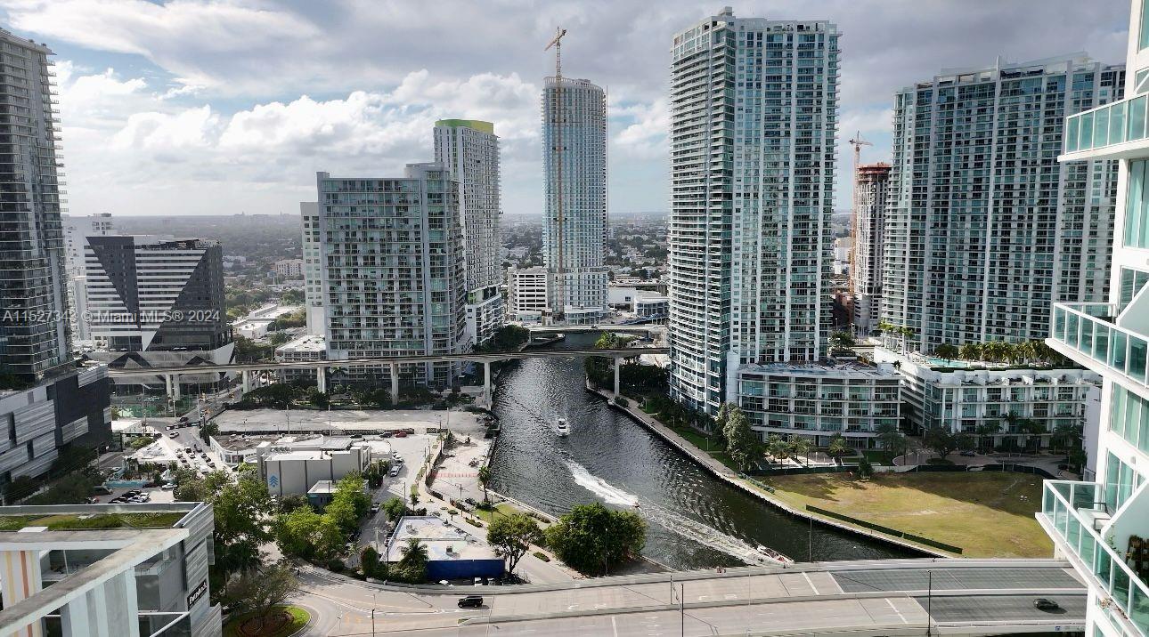 41 SE 5th St 1706, Miami, Florida 33131, 1 Bedroom Bedrooms, ,1 BathroomBathrooms,Residential,For Sale,41 SE 5th St 1706,A11527343