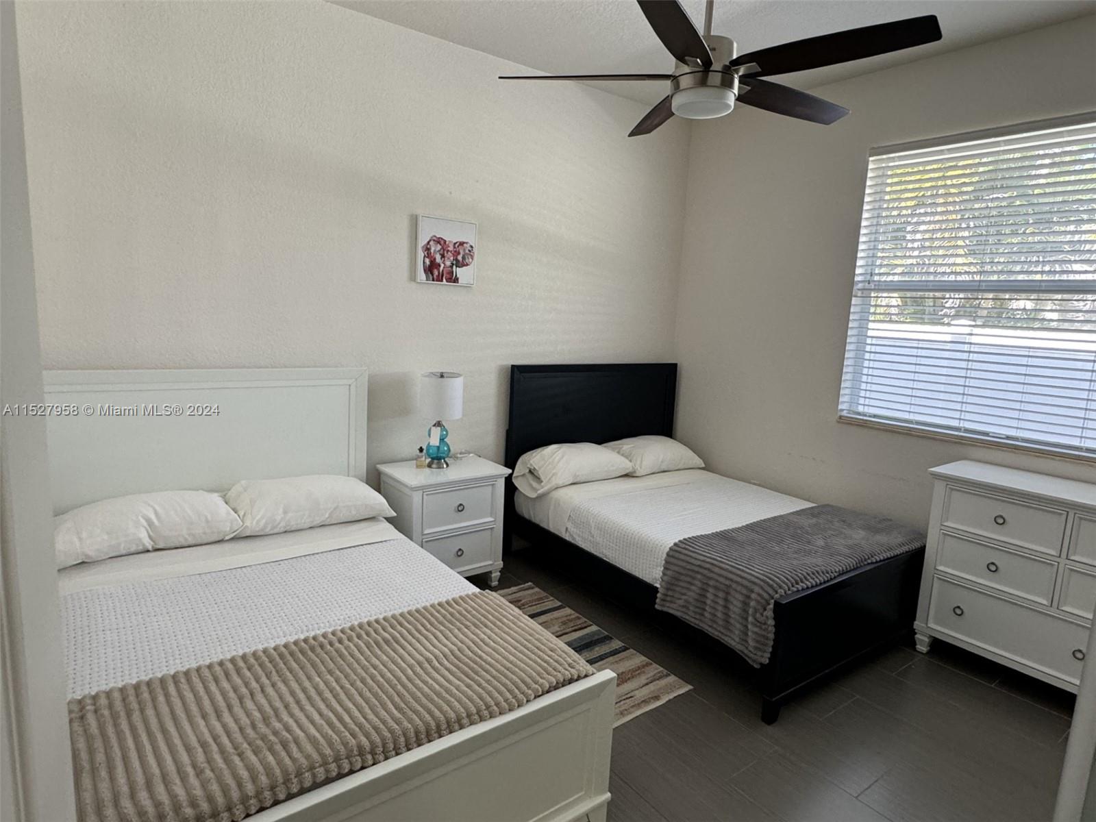 350 SW 2nd Ave 350, Dania Beach, Florida 33004, 3 Bedrooms Bedrooms, ,2 BathroomsBathrooms,Residentiallease,For Rent,350 SW 2nd Ave 350,A11527958