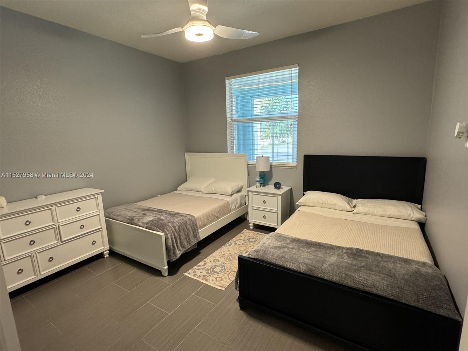 350 SW 2nd Ave 350, Dania Beach, Florida 33004, 3 Bedrooms Bedrooms, ,2 BathroomsBathrooms,Residentiallease,For Rent,350 SW 2nd Ave 350,A11527958