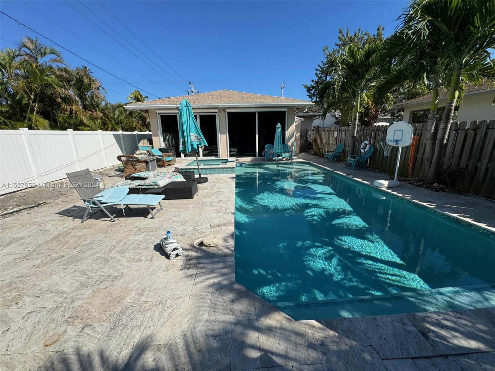 350 SW 2nd Ave 350, Dania Beach, Florida 33004, 3 Bedrooms Bedrooms, ,2 BathroomsBathrooms,Residentiallease,For Rent,350 SW 2nd Ave 350,A11527958