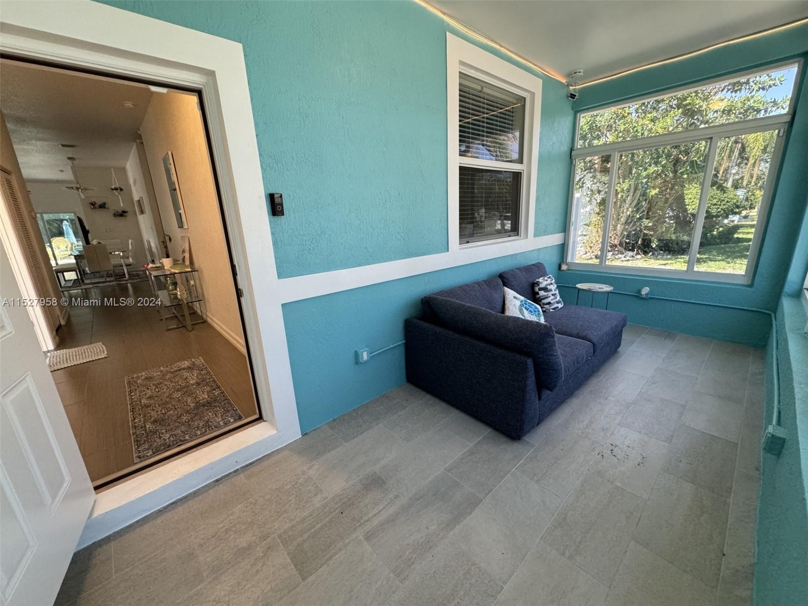 350 SW 2nd Ave 350, Dania Beach, Florida 33004, 3 Bedrooms Bedrooms, ,2 BathroomsBathrooms,Residentiallease,For Rent,350 SW 2nd Ave 350,A11527958