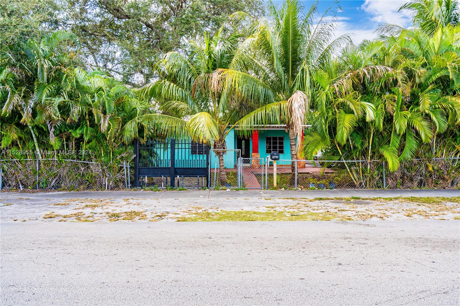 8900 NW 25th Ave, Miami, Florida 33147, ,Residentialincome,For Sale,8900 NW 25th Ave,A11528055