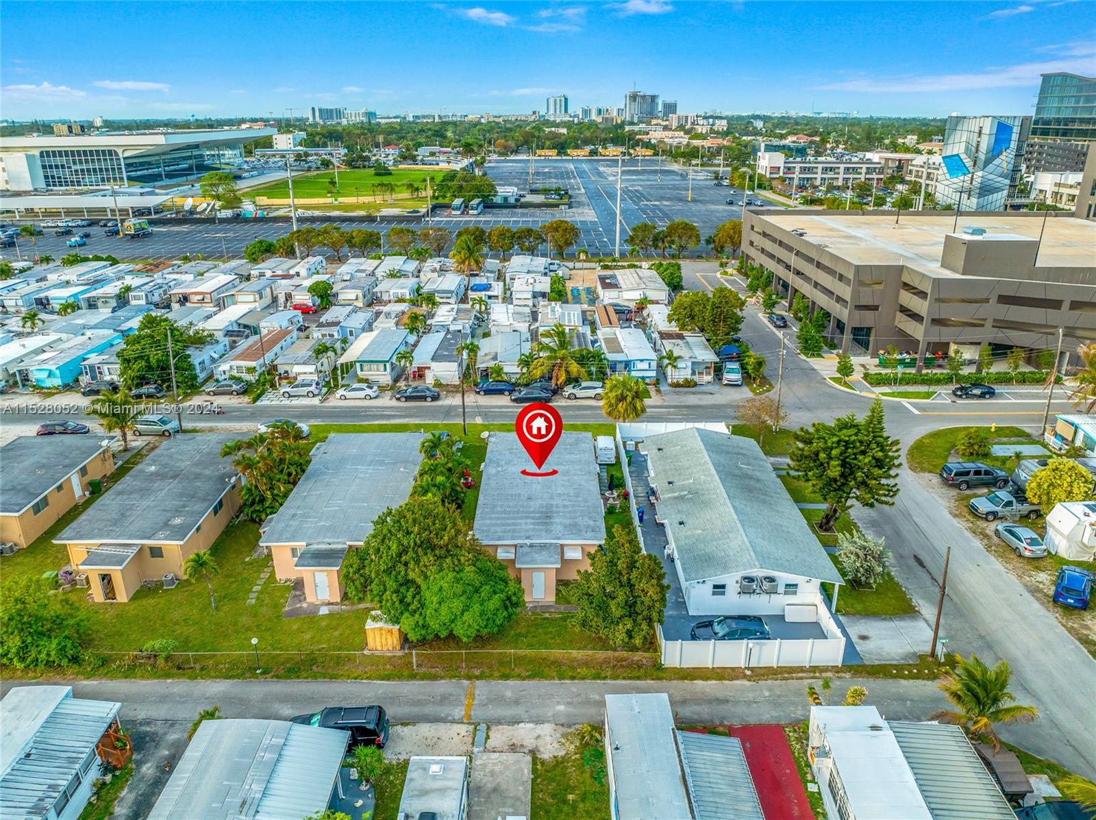 326 NE 6th St, Hallandale Beach, Florida 33009, ,Residentialincome,For Sale,326 NE 6th St,A11528052