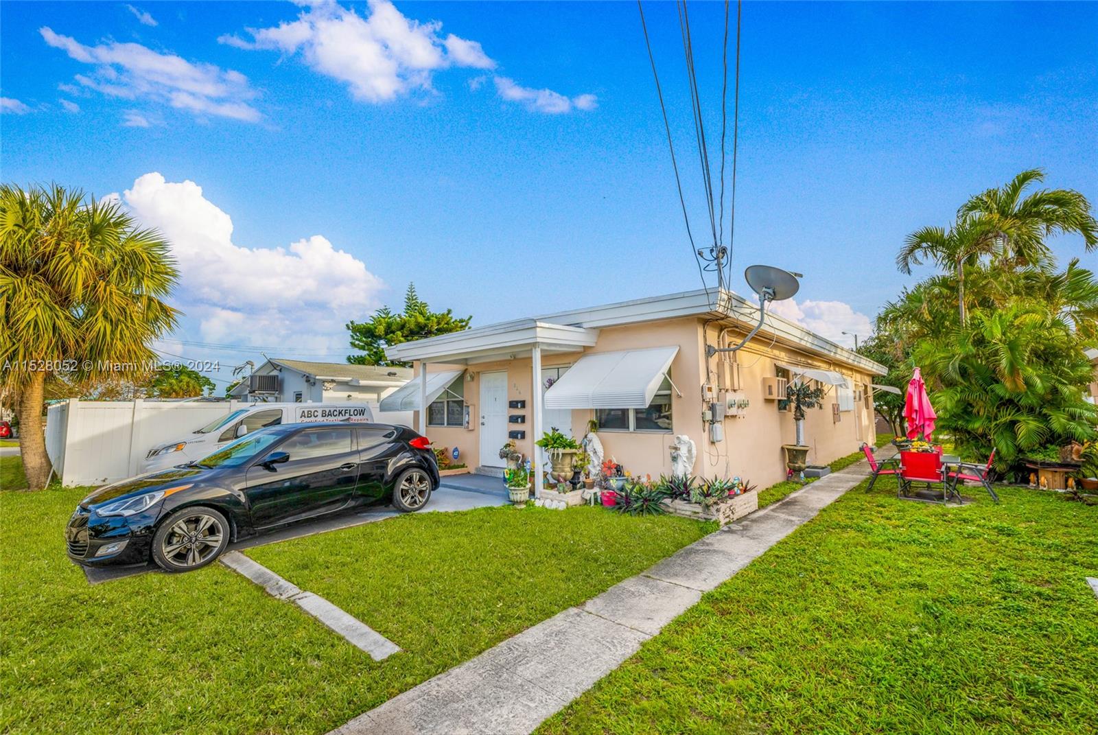 326 NE 6th St, Hallandale Beach, Florida 33009, ,Residentialincome,For Sale,326 NE 6th St,A11528052
