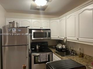 5981 Washington St 209, Hollywood, Florida 33023, 2 Bedrooms Bedrooms, ,2 BathroomsBathrooms,Residential,For Sale,5981 Washington St 209,A11528074