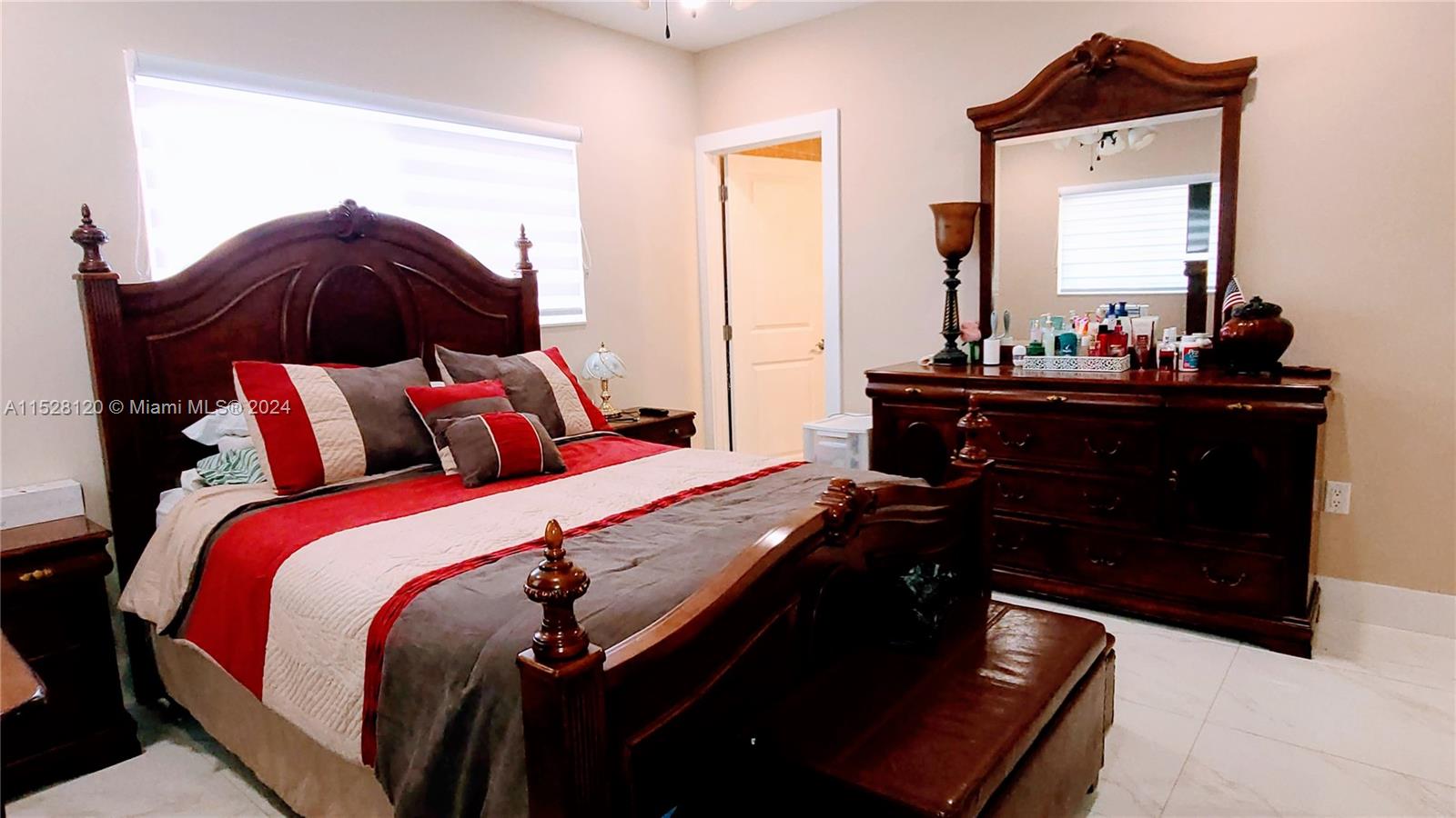 18605 NW 42nd Pl, Miami Gardens, Florida 33055, 4 Bedrooms Bedrooms, ,3 BathroomsBathrooms,Residential,For Sale,18605 NW 42nd Pl,A11528120