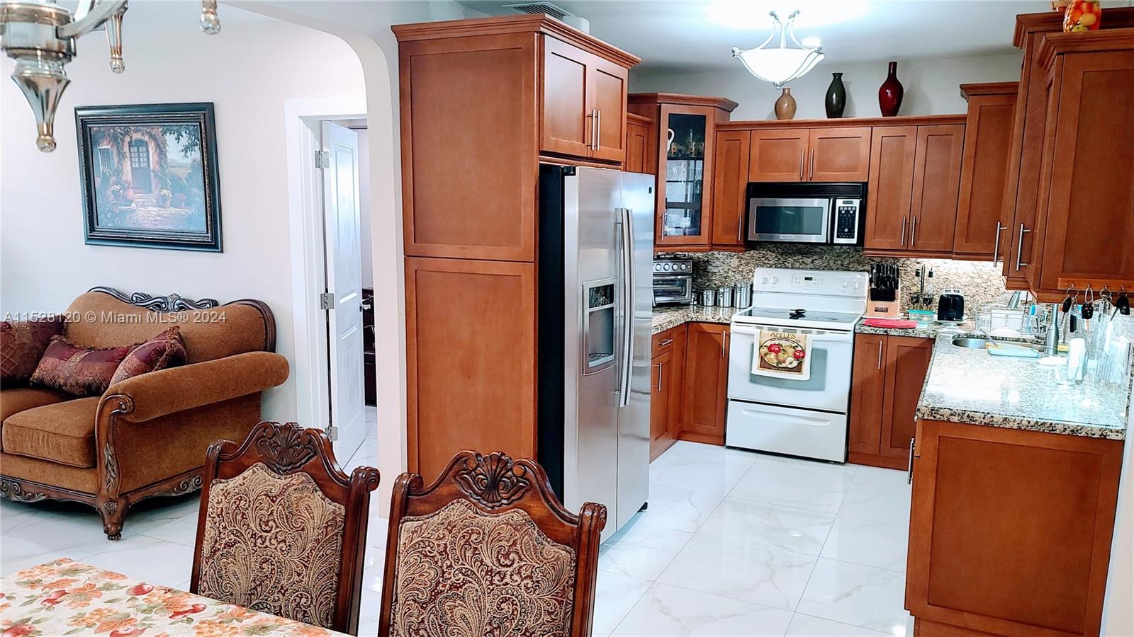 18605 NW 42nd Pl, Miami Gardens, Florida 33055, 4 Bedrooms Bedrooms, ,3 BathroomsBathrooms,Residential,For Sale,18605 NW 42nd Pl,A11528120