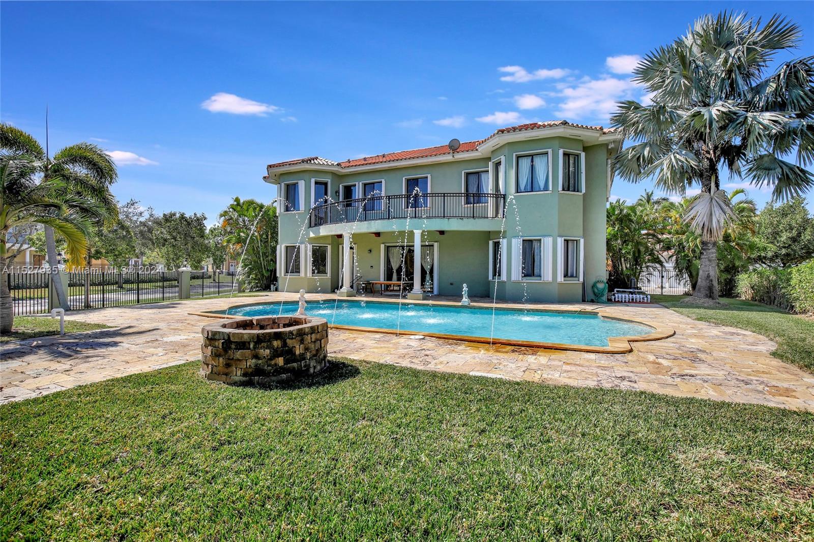 19365 SW 78th Pl, Cutler Bay, Florida 33157, 6 Bedrooms Bedrooms, ,5 BathroomsBathrooms,Residential,For Sale,19365 SW 78th Pl,A11527935