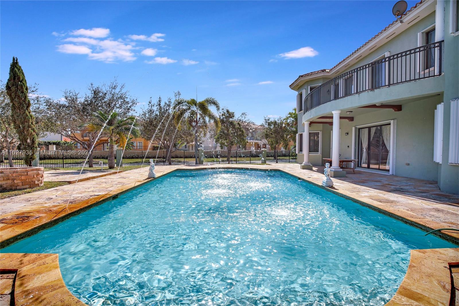 19365 SW 78th Pl, Cutler Bay, Florida 33157, 6 Bedrooms Bedrooms, ,5 BathroomsBathrooms,Residential,For Sale,19365 SW 78th Pl,A11527935