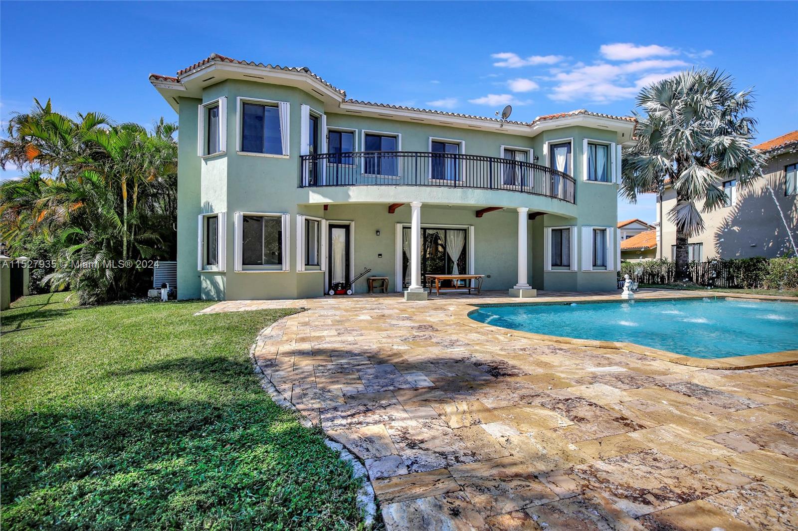 19365 SW 78th Pl, Cutler Bay, Florida 33157, 6 Bedrooms Bedrooms, ,5 BathroomsBathrooms,Residential,For Sale,19365 SW 78th Pl,A11527935