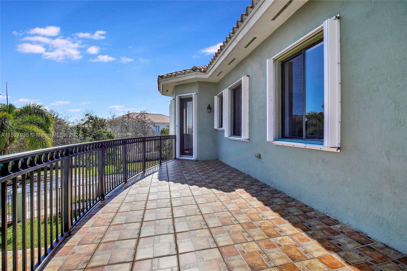 19365 SW 78th Pl, Cutler Bay, Florida 33157, 6 Bedrooms Bedrooms, ,5 BathroomsBathrooms,Residential,For Sale,19365 SW 78th Pl,A11527935