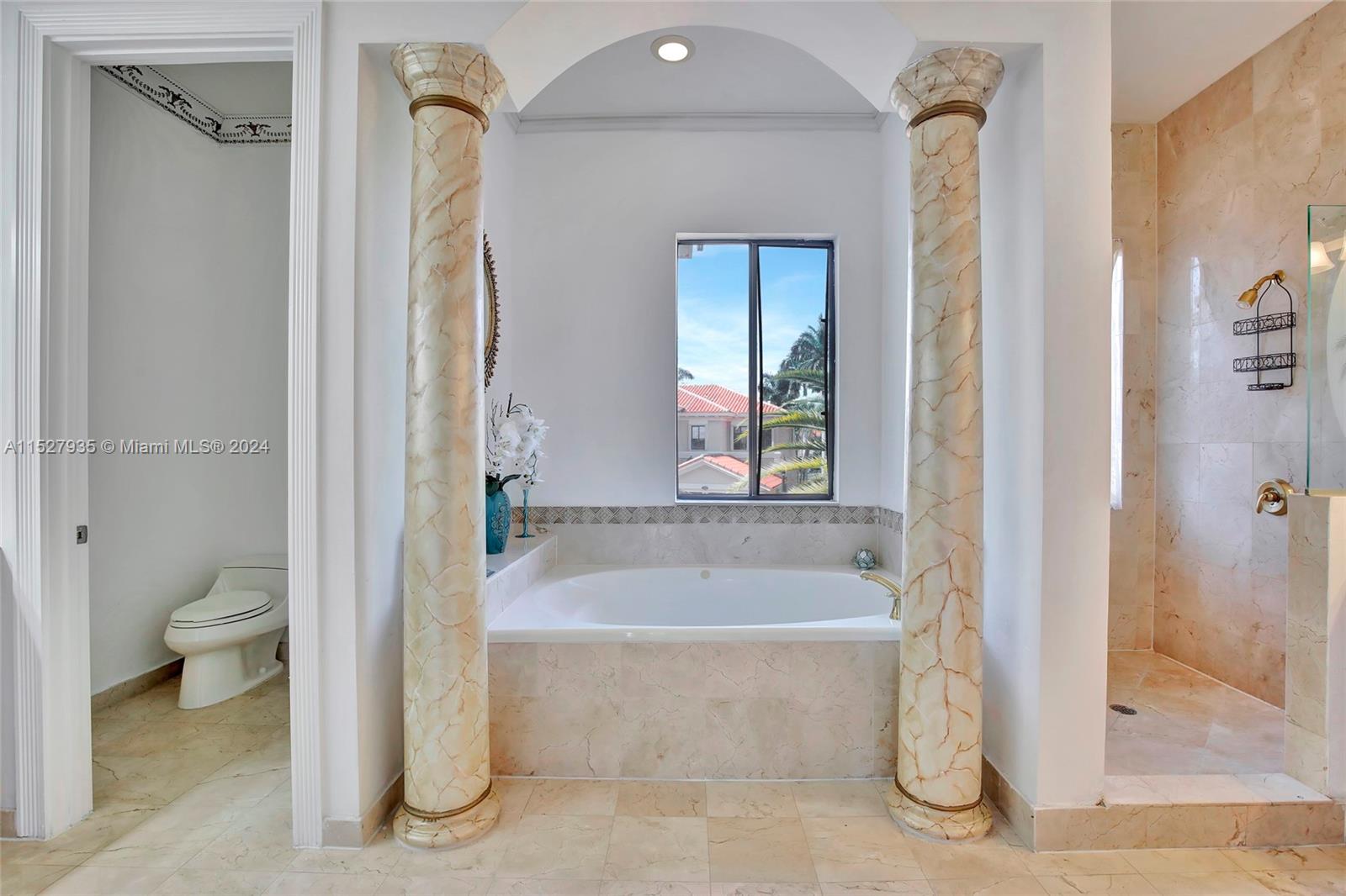 19365 SW 78th Pl, Cutler Bay, Florida 33157, 6 Bedrooms Bedrooms, ,5 BathroomsBathrooms,Residential,For Sale,19365 SW 78th Pl,A11527935