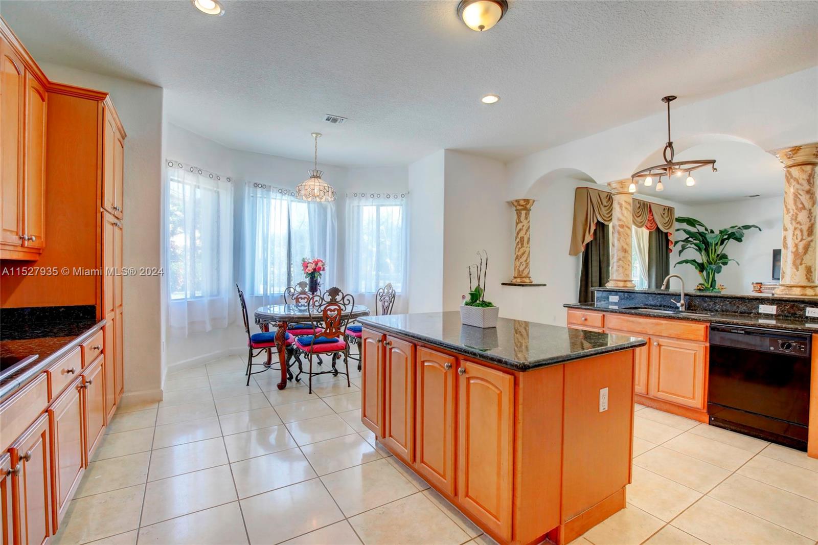 19365 SW 78th Pl, Cutler Bay, Florida 33157, 6 Bedrooms Bedrooms, ,5 BathroomsBathrooms,Residential,For Sale,19365 SW 78th Pl,A11527935