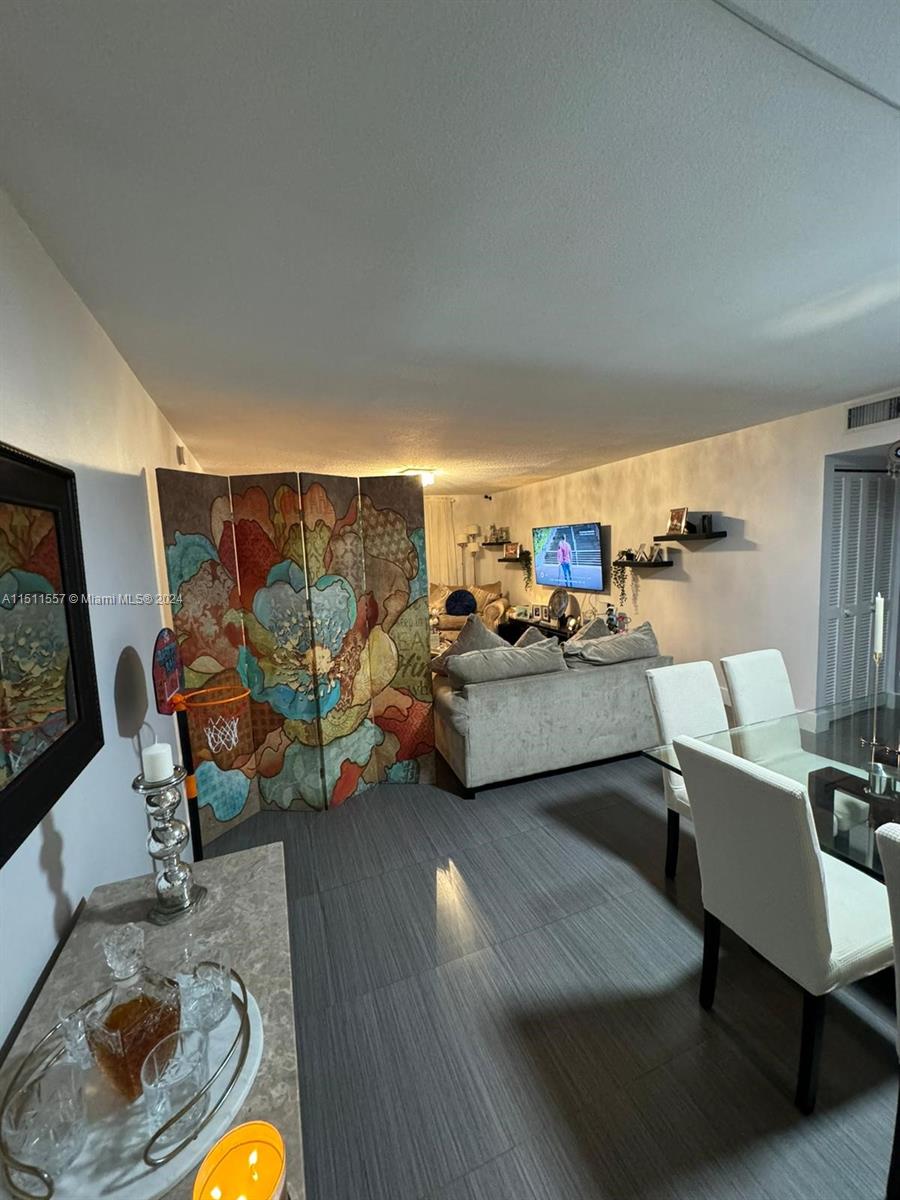 1680 NE 191st St 112-2, Miami, Florida 33179, 2 Bedrooms Bedrooms, ,2 BathroomsBathrooms,Residential,For Sale,1680 NE 191st St 112-2,A11511557