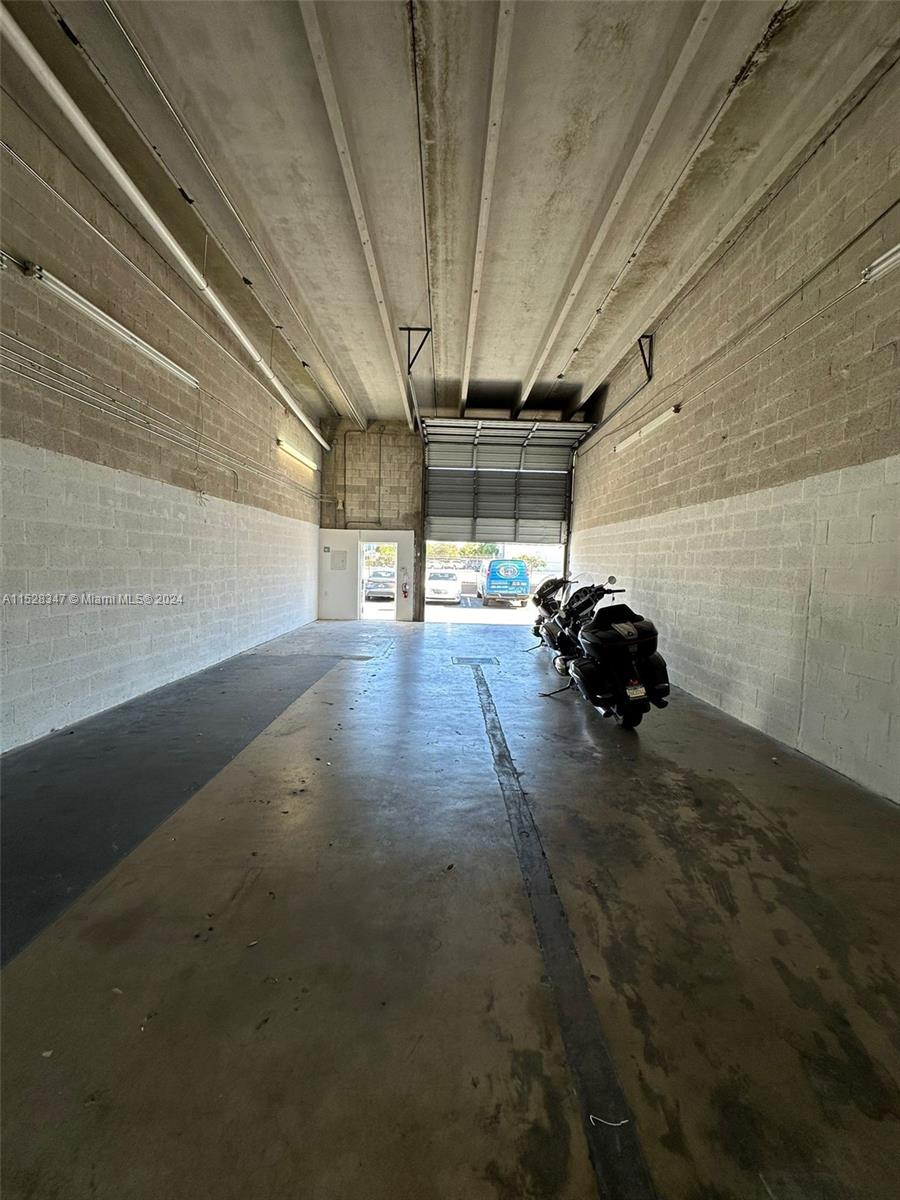 2441 NW 72nd Ave 2471, Miami, Florida 33122, ,Commerciallease,For Rent,2441 NW 72nd Ave 2471,A11528347