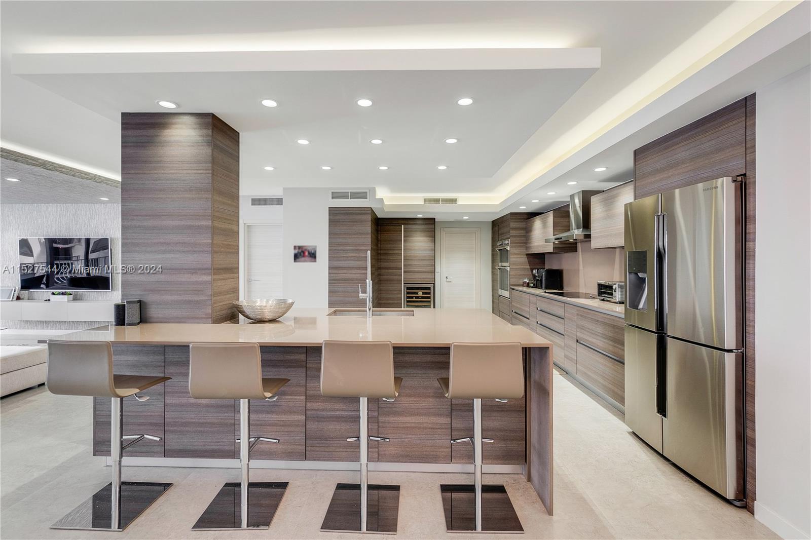 10155 Collins Ave 904, Bal Harbour, Florida 33154, 2 Bedrooms Bedrooms, ,3 BathroomsBathrooms,Residentiallease,For Rent,10155 Collins Ave 904,A11527544