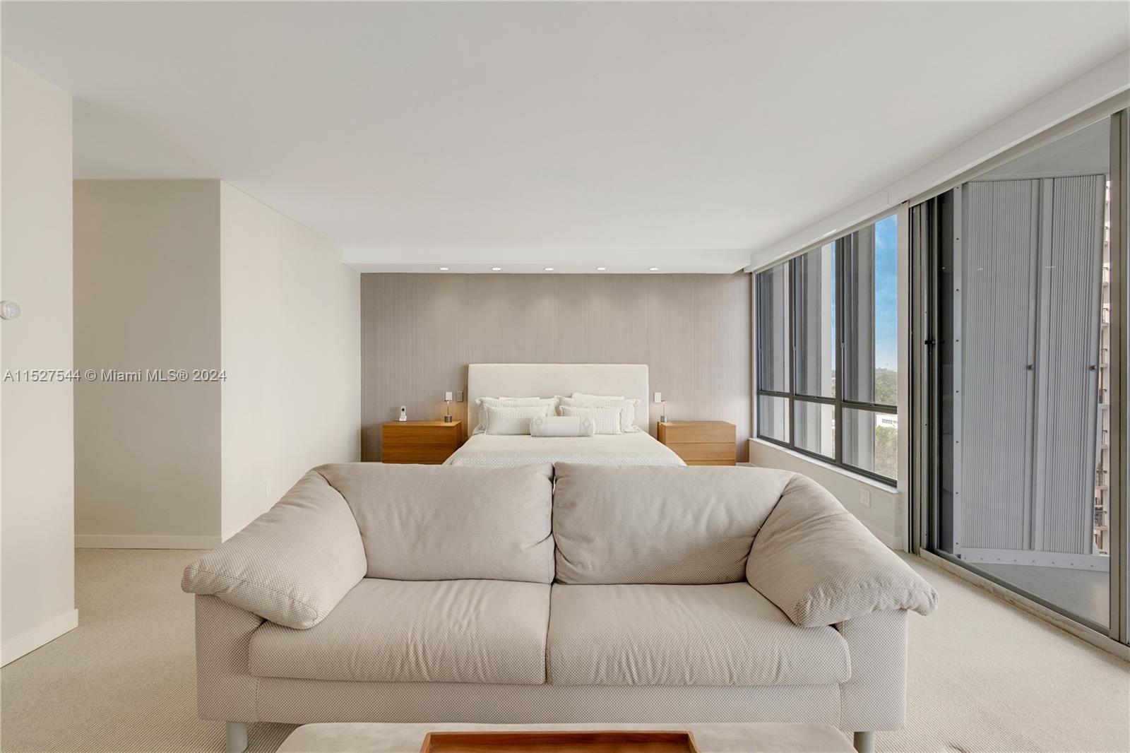 10155 Collins Ave 904, Bal Harbour, Florida 33154, 2 Bedrooms Bedrooms, ,3 BathroomsBathrooms,Residentiallease,For Rent,10155 Collins Ave 904,A11527544