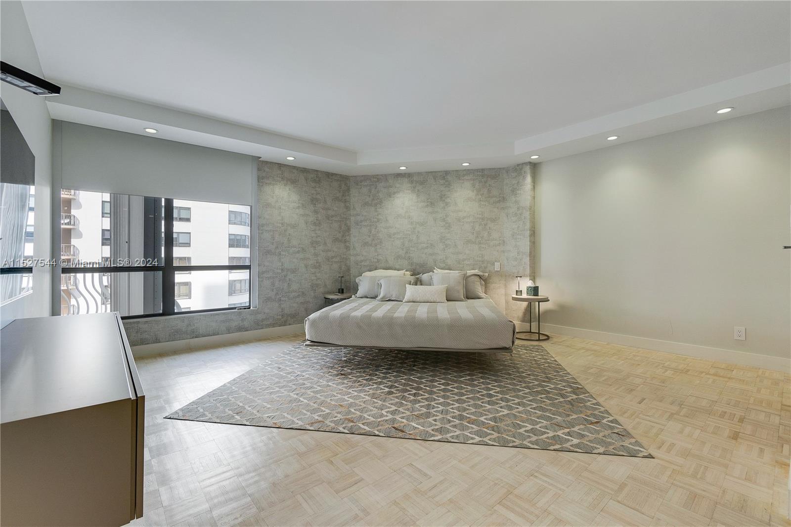 10155 Collins Ave 904, Bal Harbour, Florida 33154, 2 Bedrooms Bedrooms, ,3 BathroomsBathrooms,Residentiallease,For Rent,10155 Collins Ave 904,A11527544