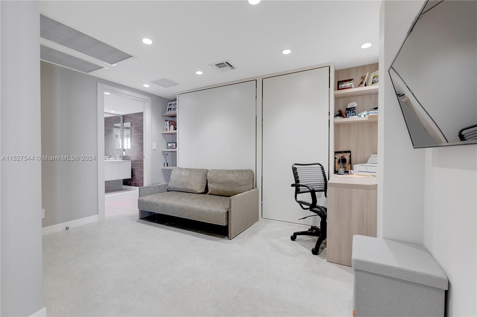 10155 Collins Ave 904, Bal Harbour, Florida 33154, 2 Bedrooms Bedrooms, ,3 BathroomsBathrooms,Residentiallease,For Rent,10155 Collins Ave 904,A11527544