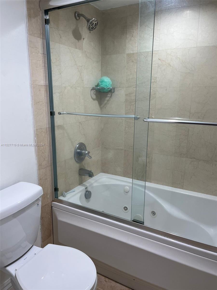 18011 Biscayne Blvd 902, Aventura, Florida 33160, 2 Bedrooms Bedrooms, ,2 BathroomsBathrooms,Residential,For Sale,18011 Biscayne Blvd 902,A11527719