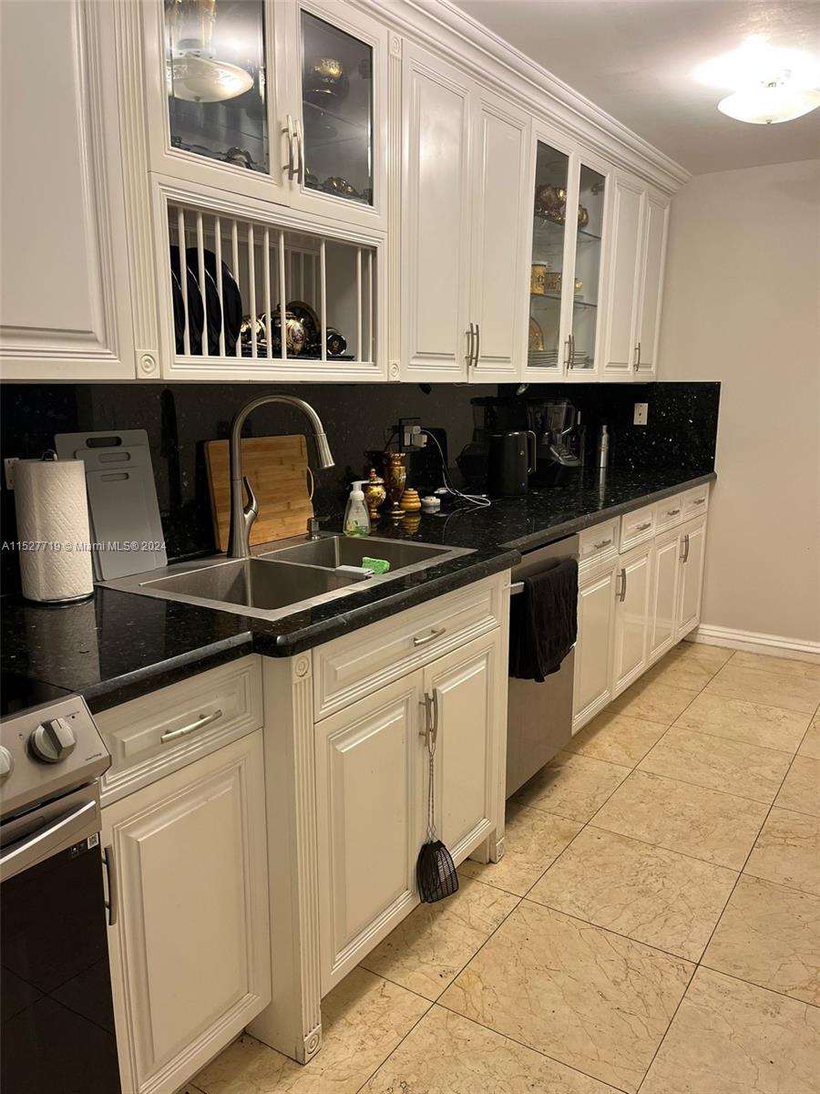 18011 Biscayne Blvd 902, Aventura, Florida 33160, 2 Bedrooms Bedrooms, ,2 BathroomsBathrooms,Residential,For Sale,18011 Biscayne Blvd 902,A11527719