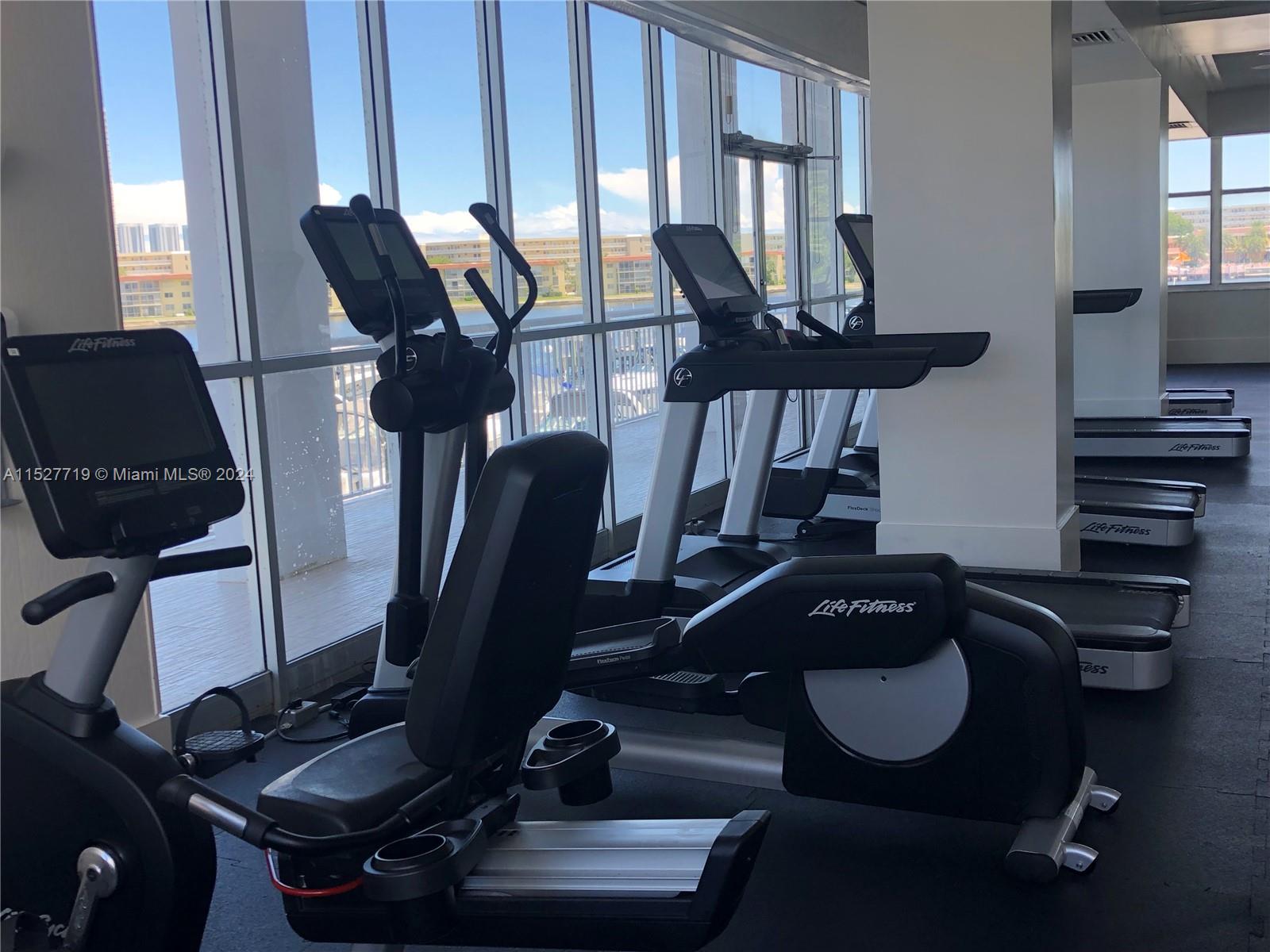 18011 Biscayne Blvd 902, Aventura, Florida 33160, 2 Bedrooms Bedrooms, ,2 BathroomsBathrooms,Residential,For Sale,18011 Biscayne Blvd 902,A11527719