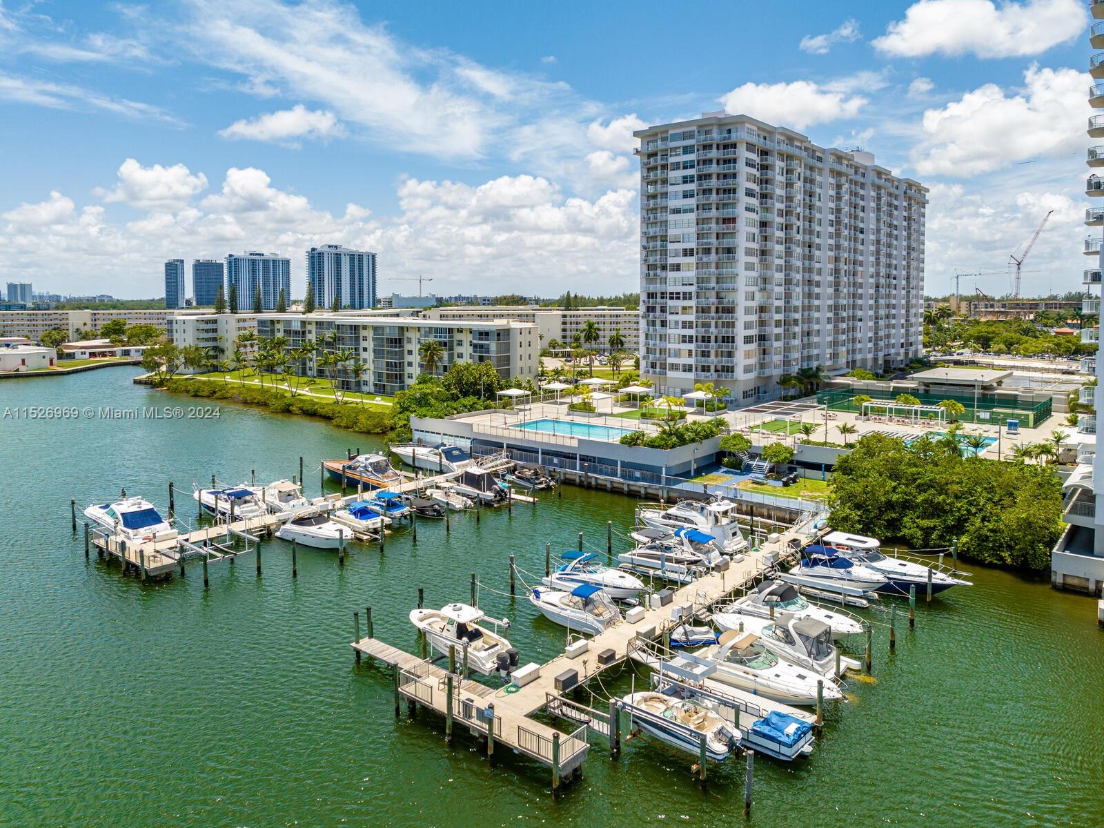 18081 Biscayne Blvd 1501, Aventura, Florida 33160, 2 Bedrooms Bedrooms, ,2 BathroomsBathrooms,Residential,For Sale,18081 Biscayne Blvd 1501,A11526969