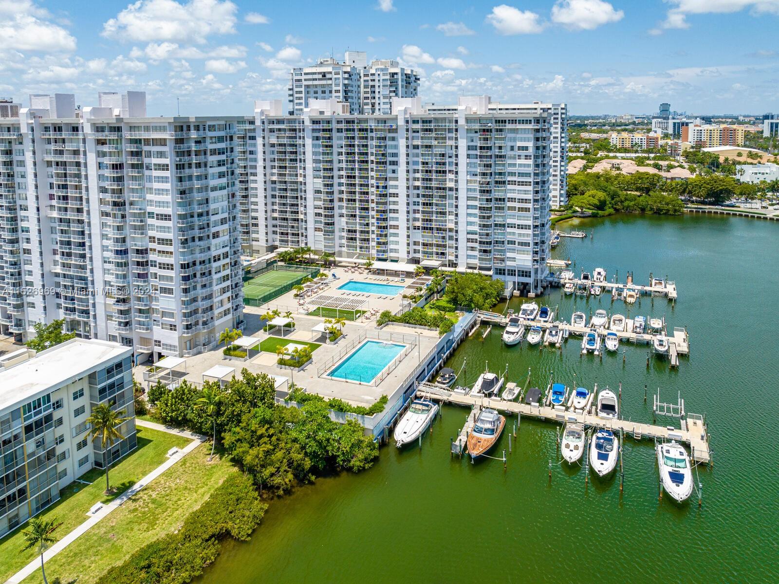 18081 Biscayne Blvd 1501, Aventura, Florida 33160, 2 Bedrooms Bedrooms, ,2 BathroomsBathrooms,Residential,For Sale,18081 Biscayne Blvd 1501,A11526969