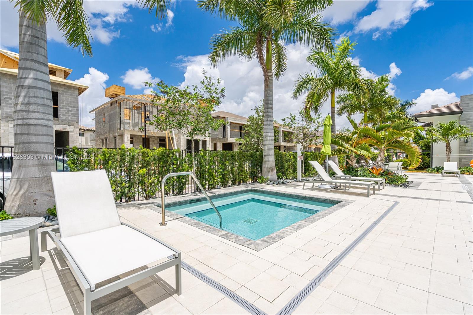 4374 NW 81st Ave, Doral, Florida 33166, 3 Bedrooms Bedrooms, ,2 BathroomsBathrooms,Residentiallease,For Rent,4374 NW 81st Ave,A11528303