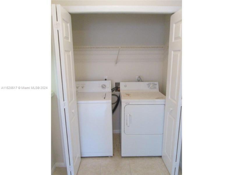 4241 W Mcnab Rd 30, Pompano Beach, Florida 33069, 1 Bedroom Bedrooms, ,1 BathroomBathrooms,Residential,For Sale,4241 W Mcnab Rd 30,A11528517