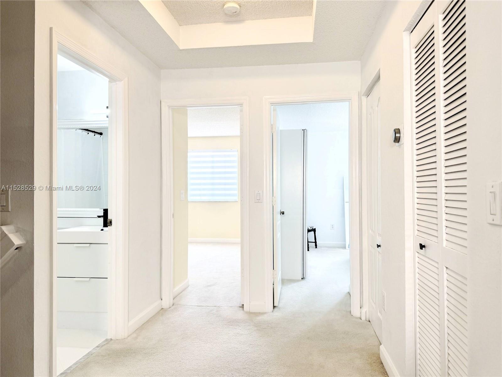 5020 NW 116th Ct 5020, Doral, Florida 33178, 3 Bedrooms Bedrooms, ,2 BathroomsBathrooms,Residentiallease,For Rent,5020 NW 116th Ct 5020,A11528529