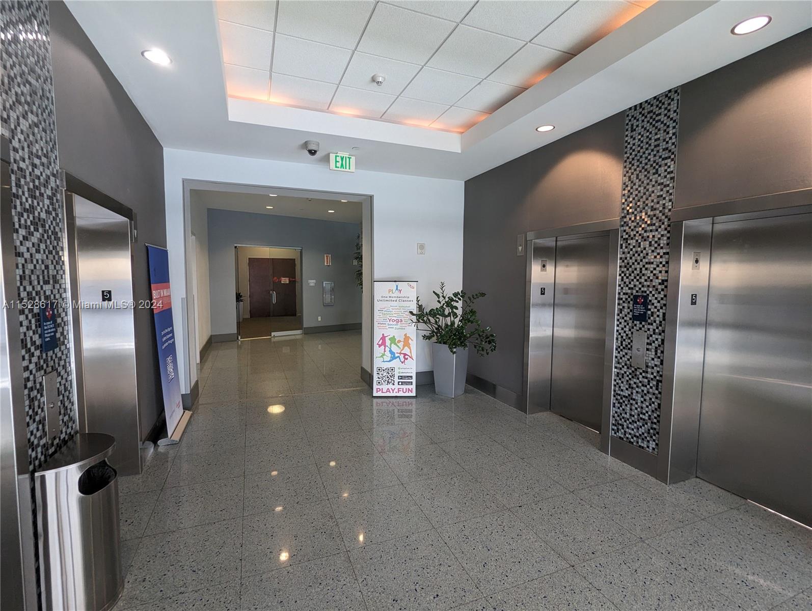 1501 Biscayne Blvd D3, Miami, Florida 33132, ,Commerciallease,For Rent,1501 Biscayne Blvd D3,A11528617