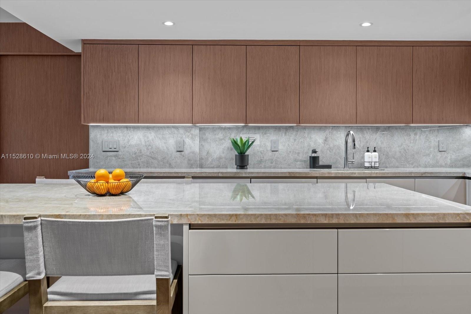 2301 Collins Ave 1536/1537, Miami Beach, Florida 33139, 2 Bedrooms Bedrooms, ,2 BathroomsBathrooms,Residentiallease,For Rent,2301 Collins Ave 1536/1537,A11528610