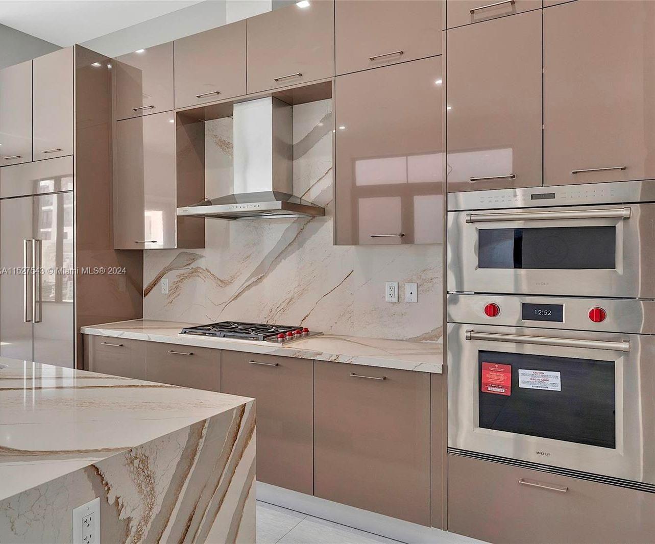 8061 NW 42nd St, Doral, Florida 33166, 4 Bedrooms Bedrooms, ,4 BathroomsBathrooms,Residential,For Sale,8061 NW 42nd St,A11527543