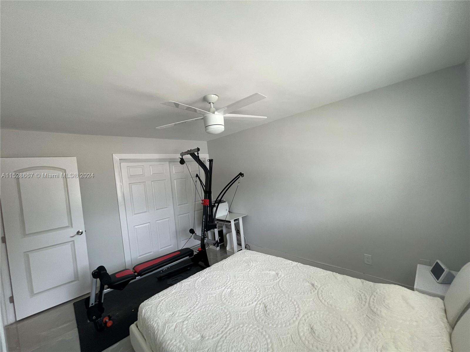 4732 SW 33rd Ave 202, Dania Beach, Florida 33312, 2 Bedrooms Bedrooms, ,1 BathroomBathrooms,Residential,For Sale,4732 SW 33rd Ave 202,A11528667