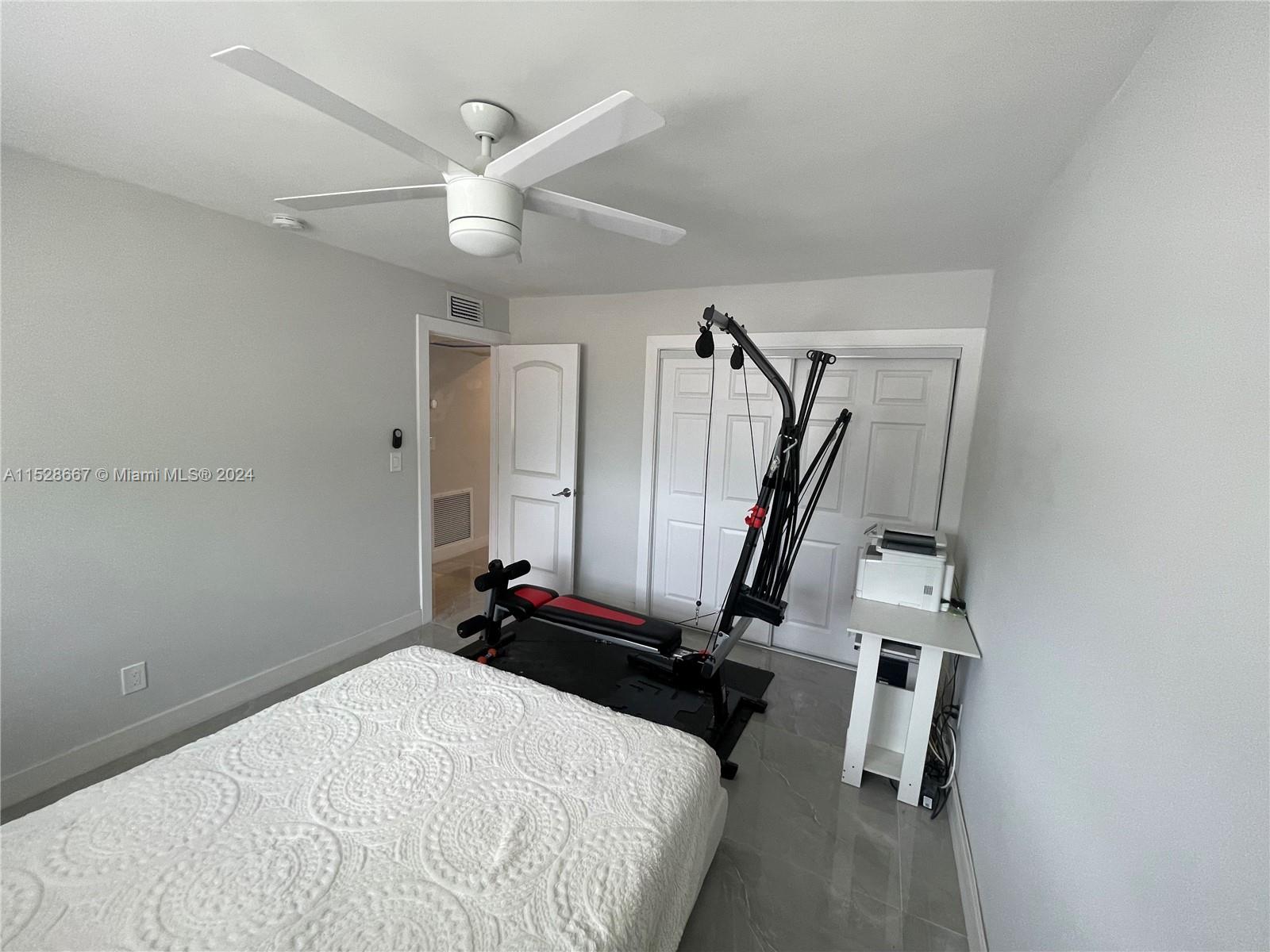 4732 SW 33rd Ave 202, Dania Beach, Florida 33312, 2 Bedrooms Bedrooms, ,1 BathroomBathrooms,Residential,For Sale,4732 SW 33rd Ave 202,A11528667