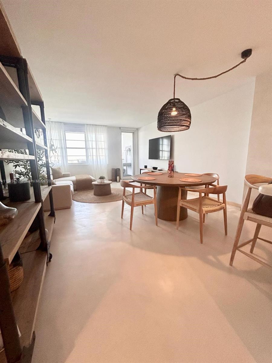 100 Lincoln Rd 1543, Miami Beach, Florida 33139, 1 Bedroom Bedrooms, ,1 BathroomBathrooms,Residentiallease,For Rent,100 Lincoln Rd 1543,A11528412