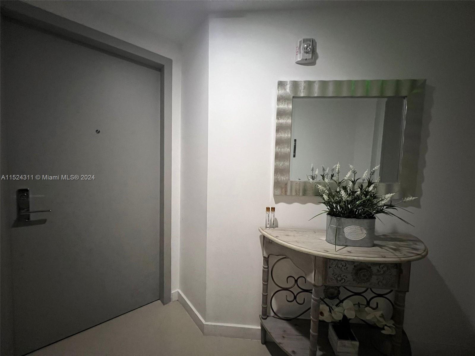 488 NE 18th St 511, Miami, Florida 33132, 2 Bedrooms Bedrooms, ,3 BathroomsBathrooms,Residentiallease,For Rent,488 NE 18th St 511,A11524311