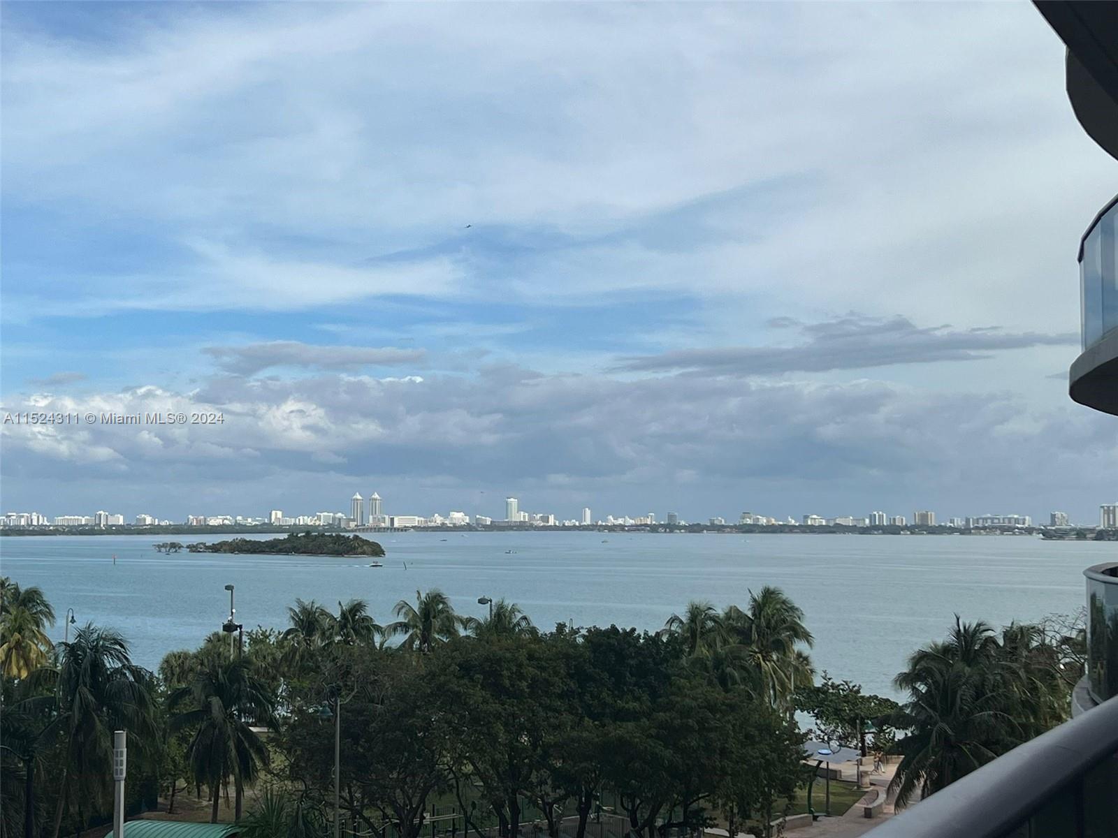 488 NE 18th St 511, Miami, Florida 33132, 2 Bedrooms Bedrooms, ,3 BathroomsBathrooms,Residentiallease,For Rent,488 NE 18th St 511,A11524311