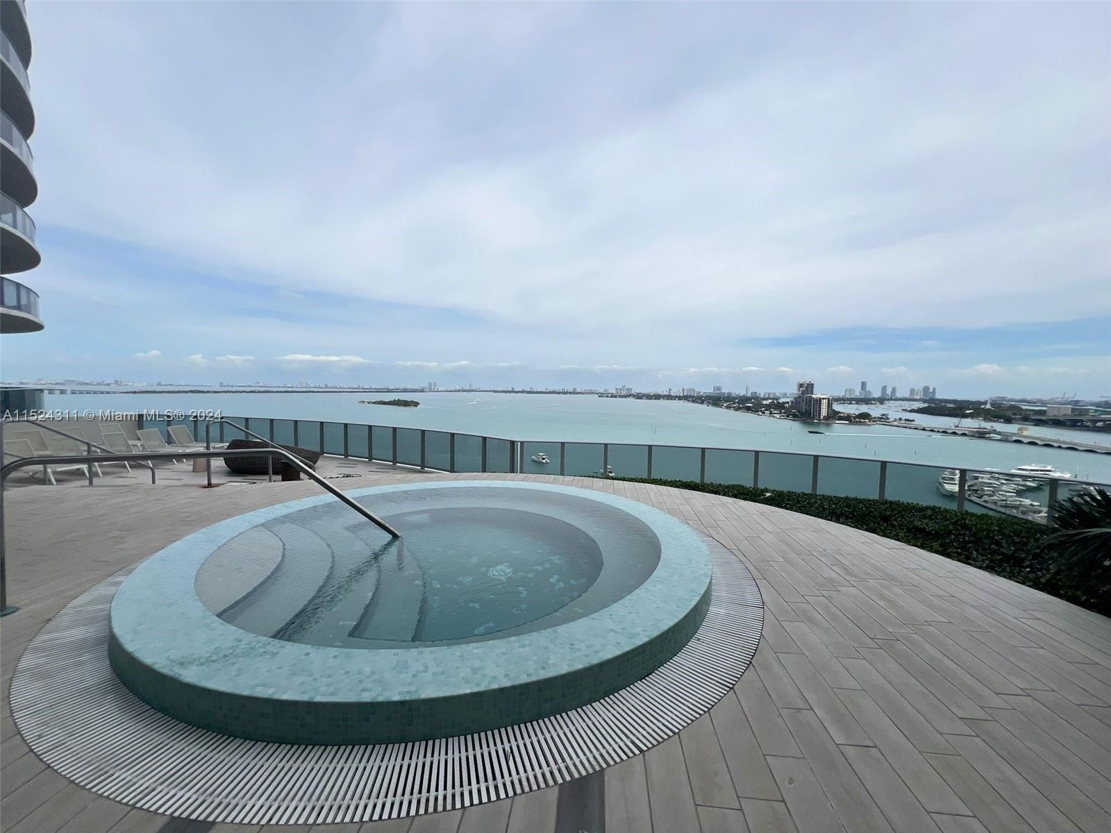 488 NE 18th St 511, Miami, Florida 33132, 2 Bedrooms Bedrooms, ,3 BathroomsBathrooms,Residentiallease,For Rent,488 NE 18th St 511,A11524311