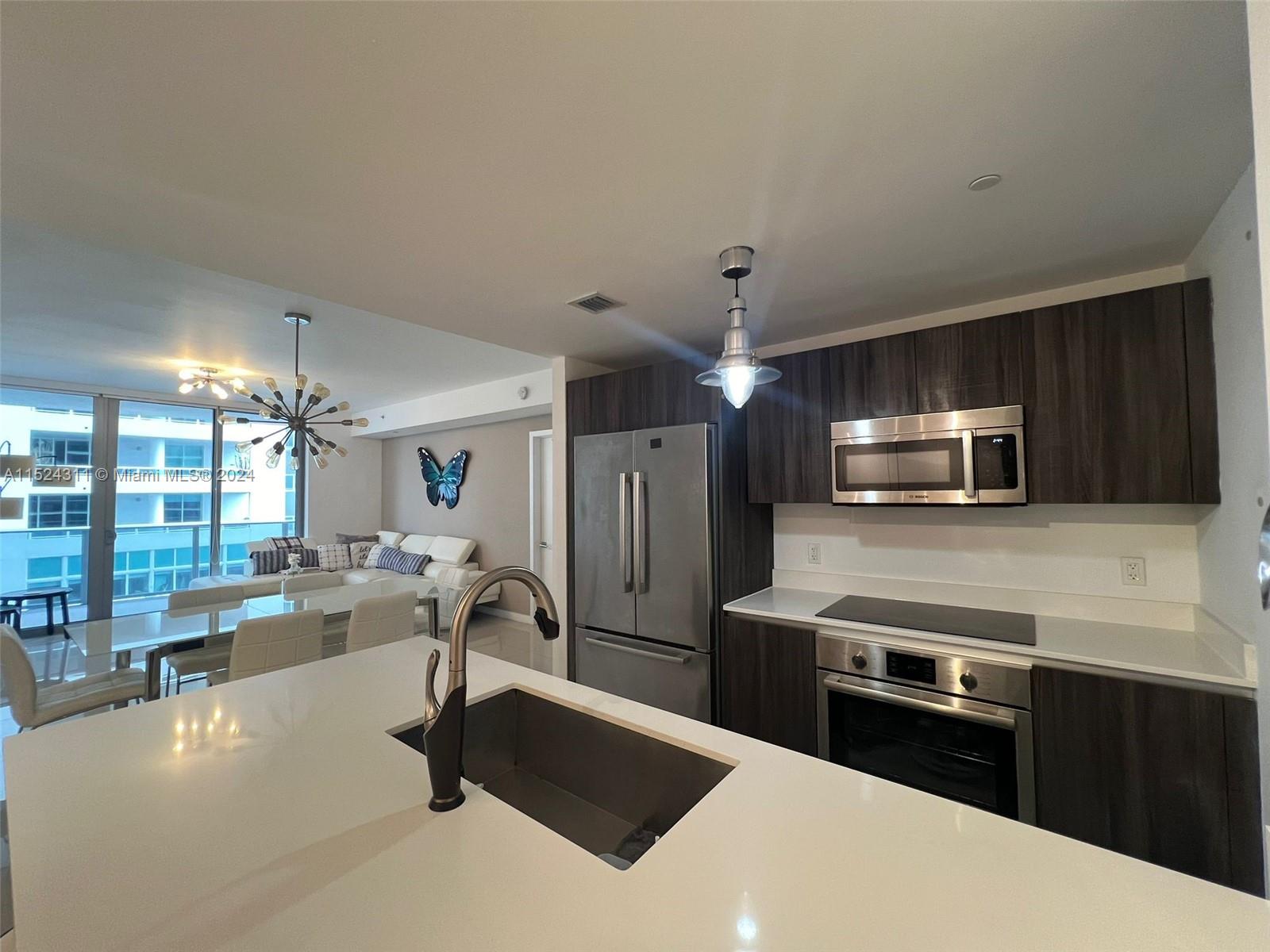 488 NE 18th St 511, Miami, Florida 33132, 2 Bedrooms Bedrooms, ,3 BathroomsBathrooms,Residentiallease,For Rent,488 NE 18th St 511,A11524311