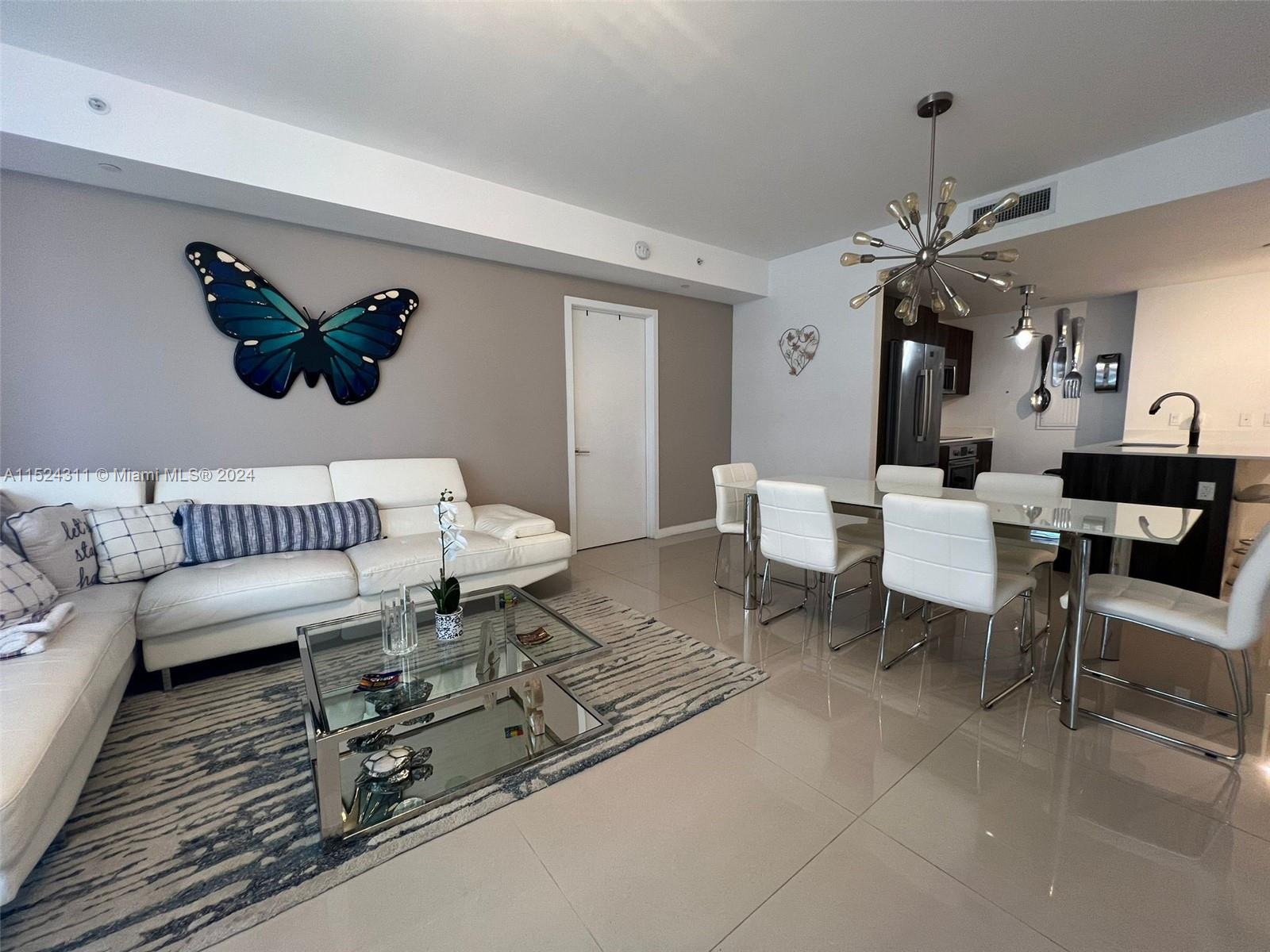 488 NE 18th St 511, Miami, Florida 33132, 2 Bedrooms Bedrooms, ,3 BathroomsBathrooms,Residentiallease,For Rent,488 NE 18th St 511,A11524311